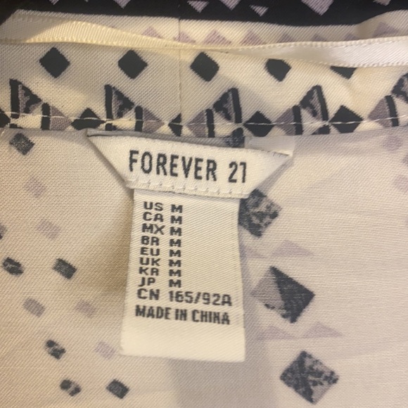 Forever 21 lightweight long line geometric design cardigan 3/4 sleeve med - Picture 5 of 7